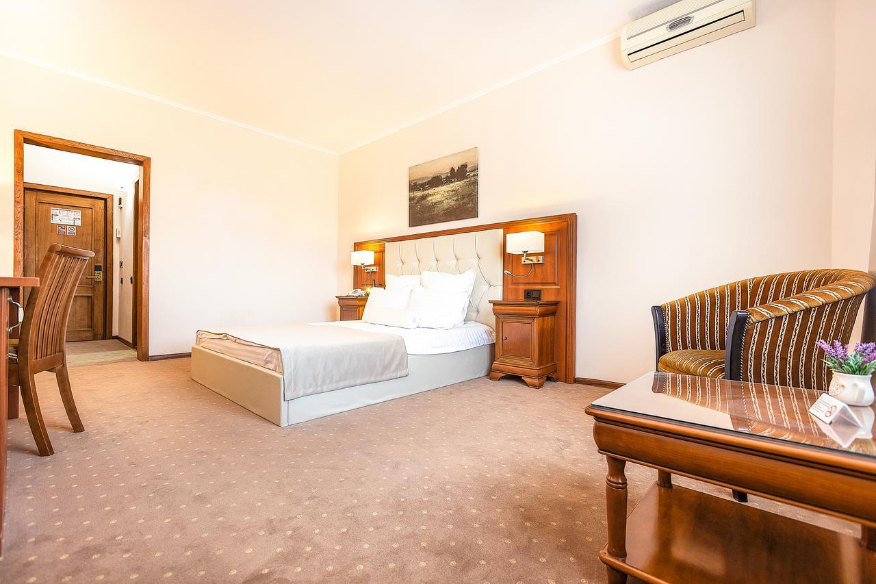 Hotel Athos R.M.T. Cluj-Napoca Bilik gambar